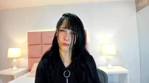 lhiamfitt online show from March 5, 3:51 am