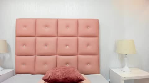 lhiamfitt online show from January 25, 5:40 pm