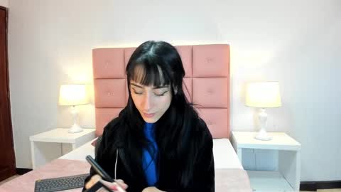 lhiamfitt online show from February 27, 5:18 am