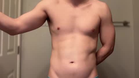 Snapshot of lhotboyl chatting on February 4, 2:43 pm lhotboyl online show from February 4, 2:43 pm