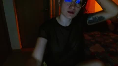 liliana online show from June 3, 5:32 am