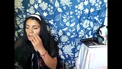 Lia online show from May 26, 8:04 pm