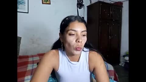 Lia online show from December 4, 7:19 am