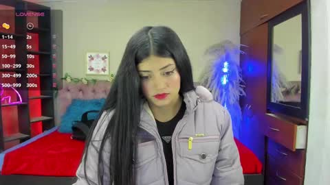 Snapshot of lia_keen chatting on March 8, 8:14 pm lia online show from March 8, 8:14 pm