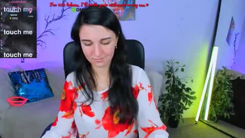 Snapshot of lia_sunset chatting on October 8, 12:22 pm Lia online show from October 8, 12:22 pm