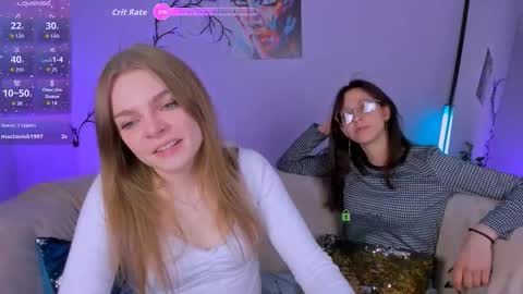 Snapshot of lia_sunset chatting on October 9, 7:30 pm Lia online show from October 9, 7:30 pm