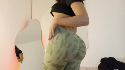 Lia online show from June 19, 11:44 pm