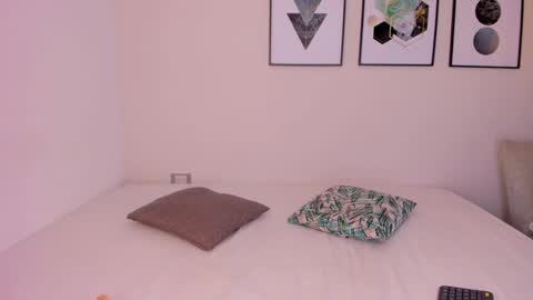 liaamonroe  online show from November 30, 9:33 pm