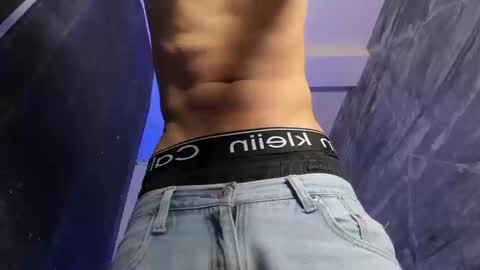 Liam Smith online show from September 12, 3:47 pm