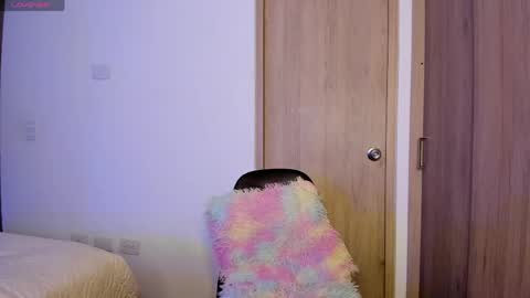 Lia  online show from May 14, 2:54 am
