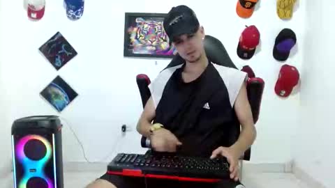 Andres online show from March 18, 10:59 pm