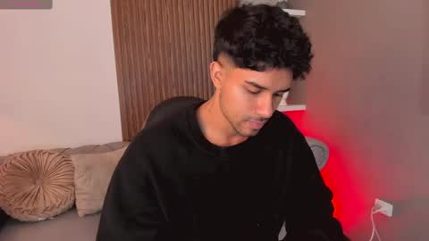 Liam Collins online show from March 11, 11:33 am