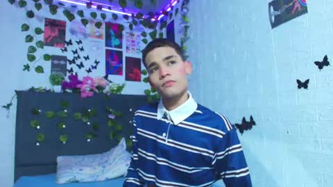 liam_honey18 online show from September 27, 12:25 pm
