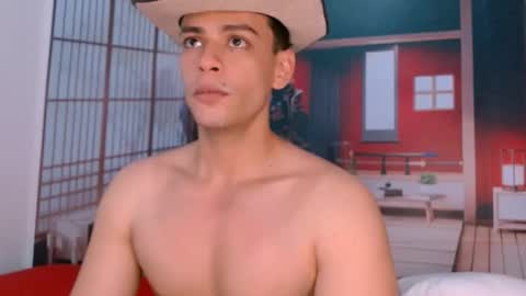 Liam Rosetti online show from November 18, 3:20 am