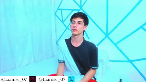 Liam scott77 online show from March 26, 2:50 am