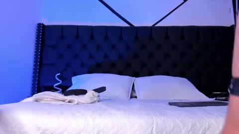 LiamDeep online show from September 18, 6:06 am