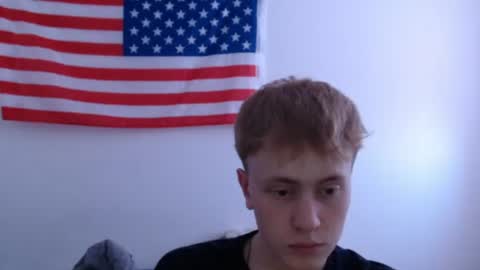 liamhodge online show from July 26, 1:25 am