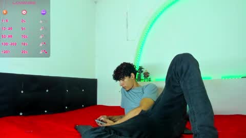 LIAM  KAI online show from May 21, 12:11 pm