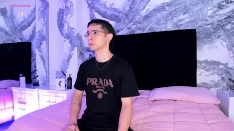 Liam online show from March 3, 7:10 pm