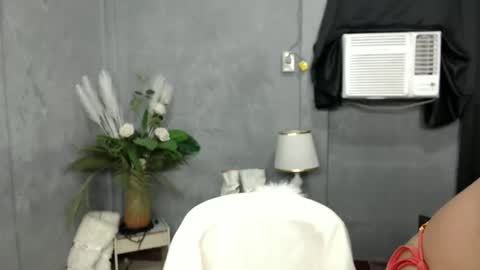 Snapshot of liane_mei chatting on September 21, 11:09 pm Liane online show from September 21, 11:09 pm