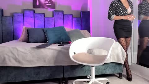 Snapshot of liannaa_ chatting on March 11, 7:47 pm Lian online show from March 11, 7:47 pm