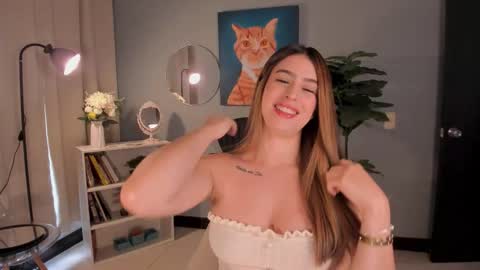 Lia online show from February 20, 1:24 pm