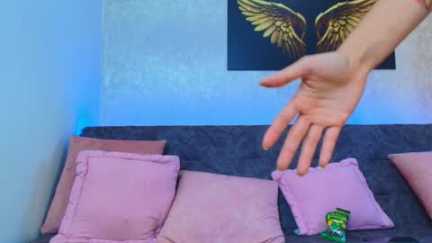 Snapshot of liaruso chatting on February 17, 8:16 pm liaross online show from February 17, 8:16 pm
