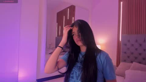 liasalvatore online show from March 25, 12:23 pm