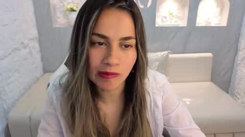 Online 800 to 1400 online show from December 2, 1:20 pm