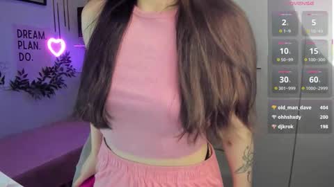 Lia online show from December 16, 8:15 pm