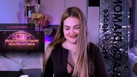 libra_mia online show from November 27, 7:32 pm