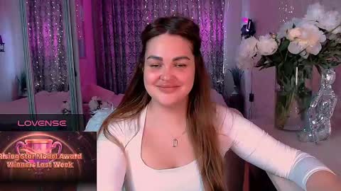 libra_mia online show from May 31, 6:23 am
