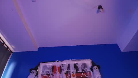 Valentina Hall online show from October 31, 12:05 pm