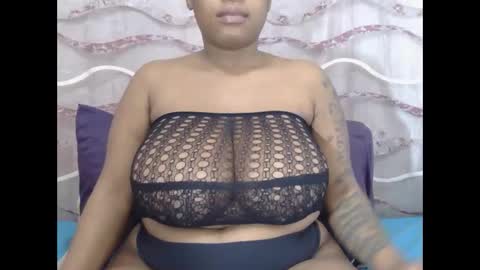 Snapshot of lickabletash98 chatting on October 19, 3:22 am lickabletash98 online show from October 19, 3:22 am