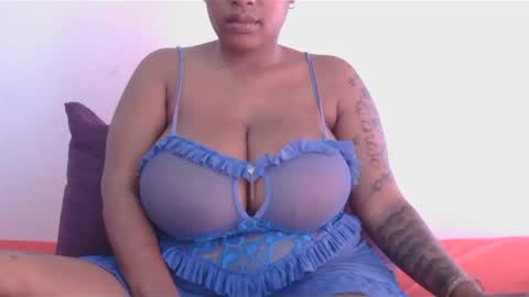 Snapshot of lickabletash98 chatting on March 10, 8:06 am lickabletash98 online show from March 10, 8:06 am