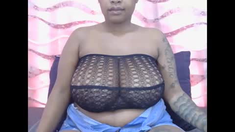 Snapshot of lickabletash98 chatting on September 24, 7:37 am lickabletash98 online show from September 24, 7:37 am