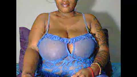Snapshot of lickabletash98 chatting on February 11, 5:16 am lickabletash98 online show from February 11, 5:16 am