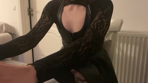 SofieXxxDoll online show from March 21, 6:34 pm