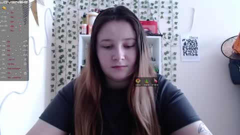 light_lunaa online show from January 31, 4:25 am