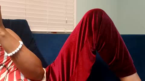 lightscamerawatchme online show from September 13, 10:06 am