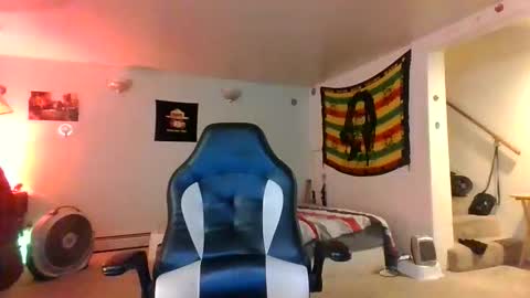 lightskinned666 online show from May 8, 5:07 pm
