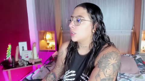 Snapshot of liiavega chatting on March 5, 11:49 am online show from March 5, 11:49 am