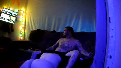 liiilbabyyy online show from December 22, 9:27 am