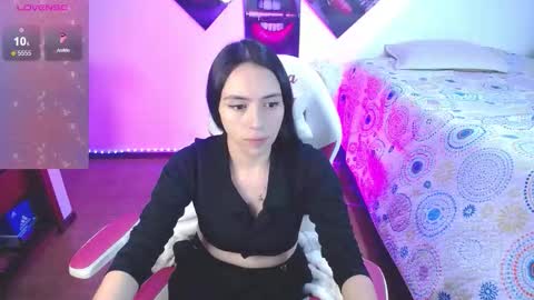 Liika  online show from January 11, 1:11 am