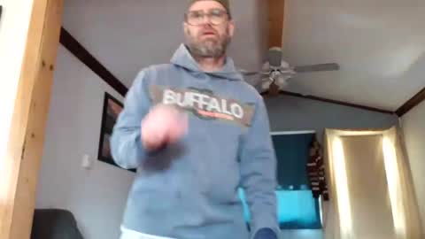 St pierre online show from April 20, 3:37 pm