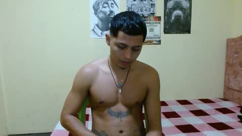 lil_condor_baby online show from December 18, 2:51 am