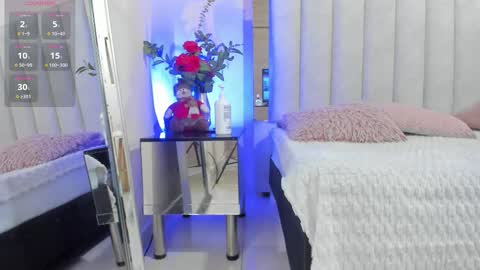 Hanna online show from December 22, 7:53 pm