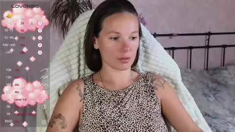little moon online show from May 24, 7:42 pm