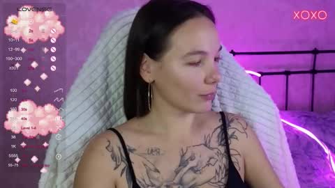 little moon online show from October 6, 8:04 pm