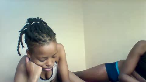 Lil miss online show from November 7, 12:25 am